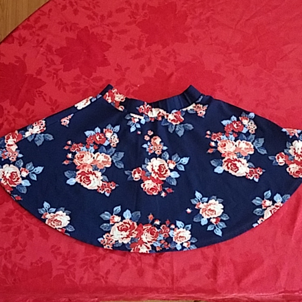 Girls skirt